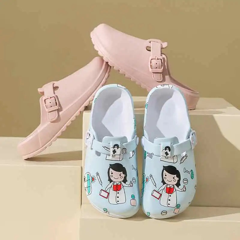 Surgical shoes for men and women breathable specialized protective clogs for doctors nurses and laboratory use sandals
