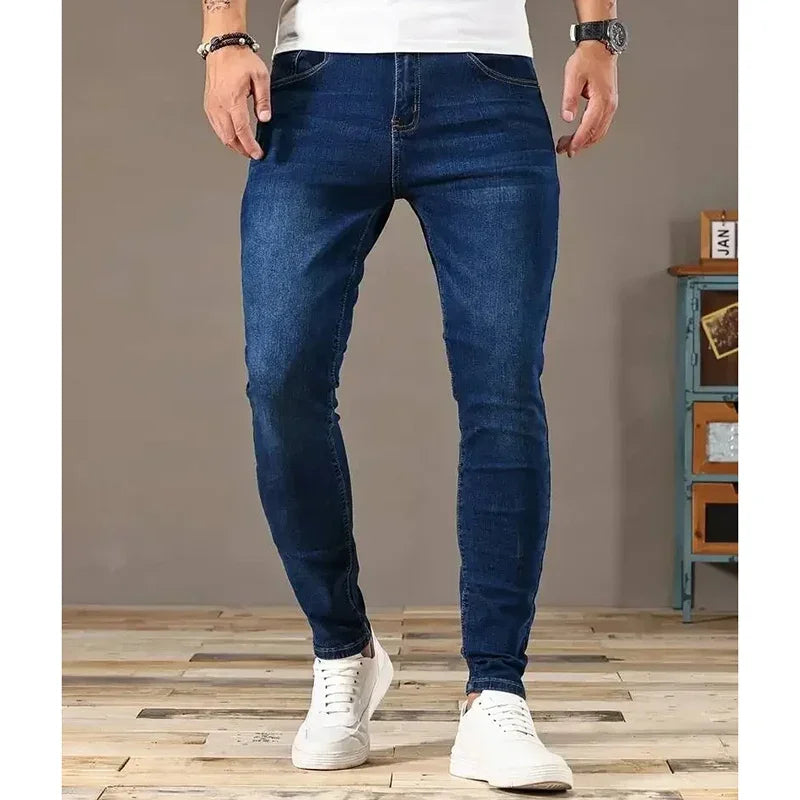 2025 Spring Men Designer Narrow Leg Jeans Male Comfortable Baggy Straight Leg Denim Pants Classic Solid Casual Daily Trousers